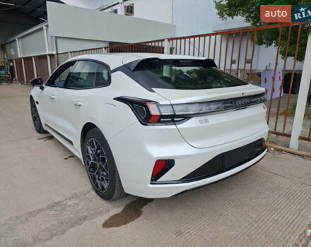 Білий Zeekr 001, об'ємом двигуна 0 л та пробігом 10 тис. км за 37500 $, фото 13 на Automoto.ua