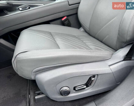 Білий Zeekr 001, об'ємом двигуна 0 л та пробігом 13 тис. км за 45800 $, фото 31 на Automoto.ua