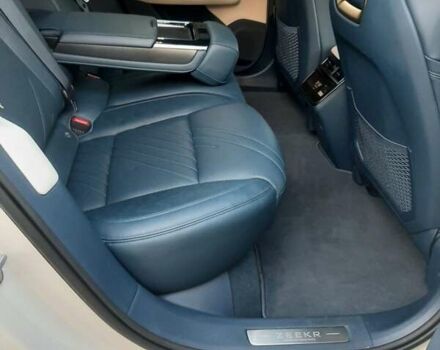 Zeekr 001 2024 в Днепре (Днепропетровске) на Automoto.ua Белый Zeekr 001, объемом двигателя 0 л и пробегом 10 тыс. км за 45999 $, фото 23 на Automoto.ua