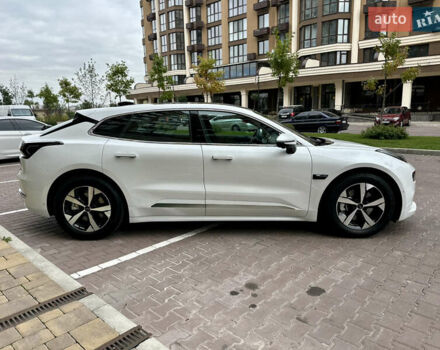 Білий Zeekr 001, об'ємом двигуна 0 л та пробігом 2 тис. км за 40000 $, фото 7 на Automoto.ua