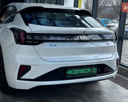 Білий Zeekr 001, об'ємом двигуна 0 л та пробігом 11 тис. км за 37390 $, фото 4 на Automoto.ua