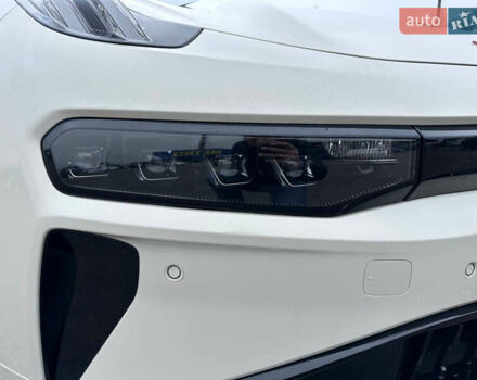 Білий Zeekr 001, об'ємом двигуна 0 л та пробігом 13 тис. км за 45800 $, фото 12 на Automoto.ua