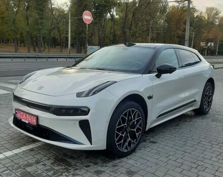 Zeekr 001 2024 в Днепре (Днепропетровске) на Automoto.ua Белый Zeekr 001, объемом двигателя 0 л и пробегом 10 тыс. км за 45999 $, фото 10 на Automoto.ua
