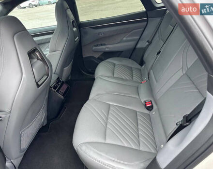 Білий Zeekr 001, об'ємом двигуна 0 л та пробігом 13 тис. км за 45800 $, фото 34 на Automoto.ua