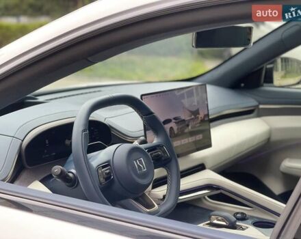 Белый Zeekr 001, объемом двигателя 0 л и пробегом 3 тыс. км за 46900 $, фото 4 на Automoto.ua