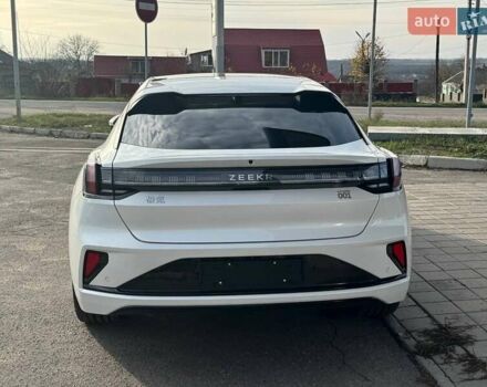 Белый Zeekr 001, объемом двигателя 0 л и пробегом 1 тыс. км за 48700 $, фото 3 на Automoto.ua