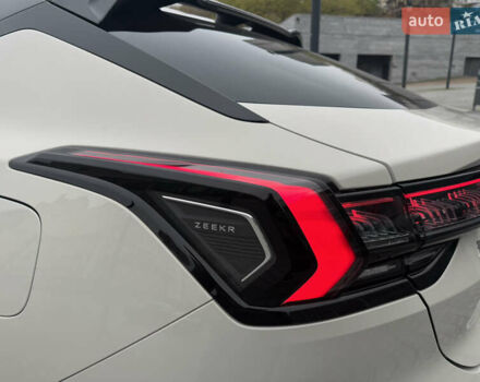 Білий Zeekr 001, об'ємом двигуна 0 л та пробігом 1 тис. км за 58999 $, фото 11 на Automoto.ua