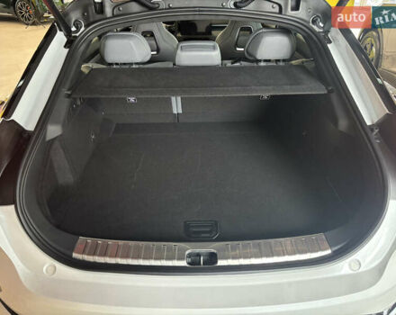 Білий Zeekr 001, об'ємом двигуна 0 л та пробігом 1 тис. км за 45000 $, фото 3 на Automoto.ua