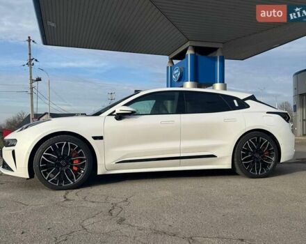 Белый Zeekr 001, объемом двигателя 0 л и пробегом 1 тыс. км за 48700 $, фото 1 на Automoto.ua