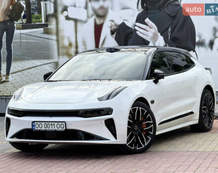 Белый Zeekr 001, объемом двигателя 0 л и пробегом 7 тыс. км за 55700 $, фото 3 на Automoto.ua