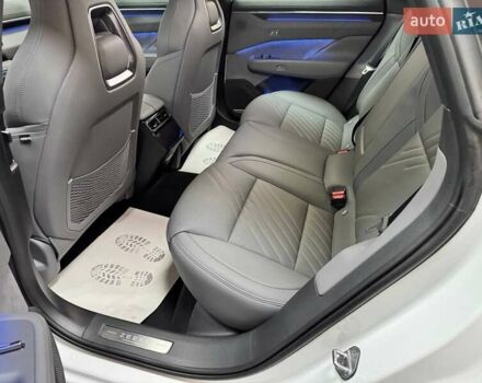 Белый Zeekr 001, объемом двигателя 0 л и пробегом 1 тыс. км за 44499 $, фото 14 на Automoto.ua