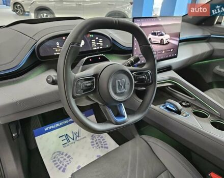 Білий Zeekr 001, об'ємом двигуна 0 л та пробігом 1 тис. км за 42499 $, фото 17 на Automoto.ua