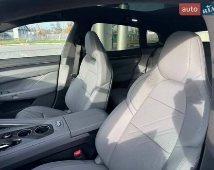 Белый Zeekr 001, объемом двигателя 0 л и пробегом 1 тыс. км за 48700 $, фото 10 на Automoto.ua