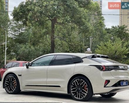 Белый Zeekr 001, объемом двигателя 0 л и пробегом 4 тыс. км за 46900 $, фото 2 на Automoto.ua