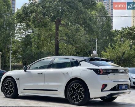 Белый Zeekr 001, объемом двигателя 0 л и пробегом 3 тыс. км за 41900 $, фото 7 на Automoto.ua