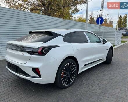 Белый Zeekr 001, объемом двигателя 0 л и пробегом 1 тыс. км за 50000 $, фото 2 на Automoto.ua