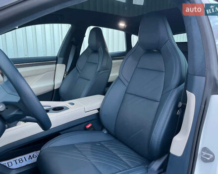 Білий Zeekr 001, об'ємом двигуна 0 л та пробігом 11 тис. км за 40900 $, фото 7 на Automoto.ua