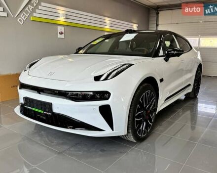 Белый Zeekr 001, объемом двигателя 0 л и пробегом 1 тыс. км за 55599 $, фото 1 на Automoto.ua