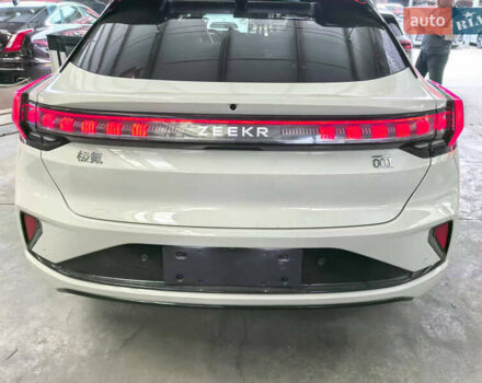 Білий Zeekr 001, об'ємом двигуна 0 л та пробігом 1 тис. км за 54300 $, фото 9 на Automoto.ua