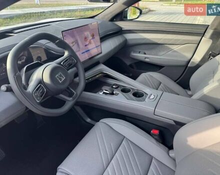 Белый Zeekr 001, объемом двигателя 0 л и пробегом 1 тыс. км за 48700 $, фото 11 на Automoto.ua