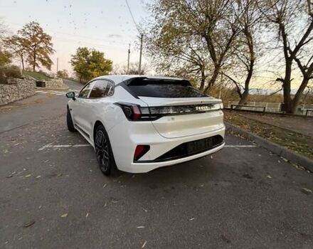 Білий Zeekr 001, об'ємом двигуна 0 л та пробігом 1 тис. км за 49999 $, фото 13 на Automoto.ua