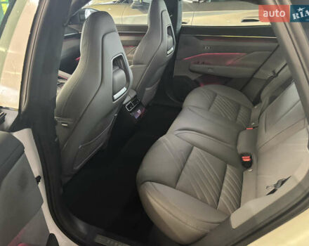 Білий Zeekr 001, об'ємом двигуна 0 л та пробігом 1 тис. км за 45000 $, фото 9 на Automoto.ua