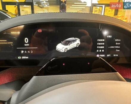 Білий Zeekr 001, об'ємом двигуна 0 л та пробігом 1 тис. км за 52000 $, фото 9 на Automoto.ua