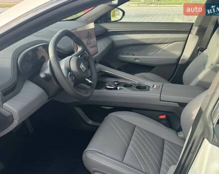 Белый Zeekr 001, объемом двигателя 0 л и пробегом 1 тыс. км за 48700 $, фото 9 на Automoto.ua