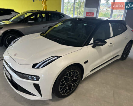 Білий Zeekr 001, об'ємом двигуна 0 л та пробігом 1 тис. км за 45000 $, фото 11 на Automoto.ua