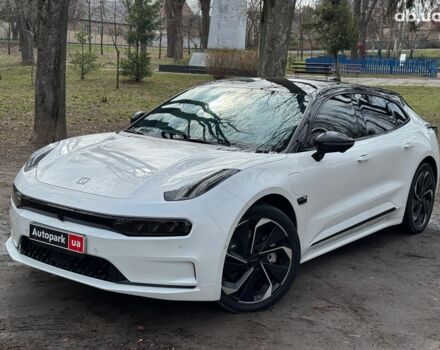Белый Zeekr 001, объемом двигателя 0 л и пробегом 48 тыс. км за 40490 $, фото 1 на Automoto.ua