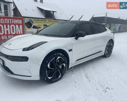 Белый Zeekr 001, объемом двигателя 0 л и пробегом 26 тыс. км за 36500 $, фото 1 на Automoto.ua