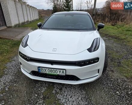Білий Zeekr 001, об'ємом двигуна 0 л та пробігом 58 тис. км за 37000 $, фото 1 на Automoto.ua