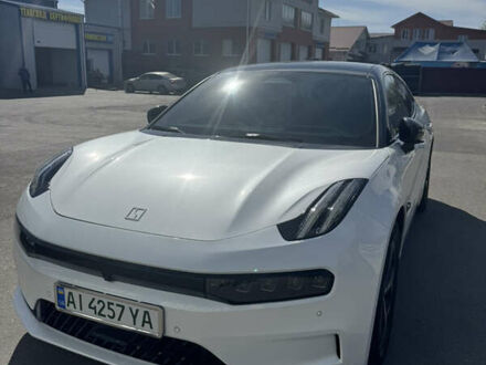 Zeekr 001 2024 в Белой Церкве на Automoto.ua Белый Zeekr 001, объемом двигателя 0 л и пробегом 30 тыс. км за 36500 $, фото 1 на Automoto.ua