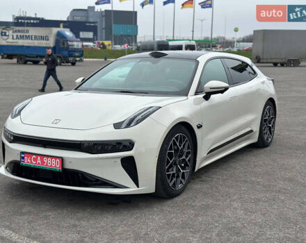 Білий Zeekr 001, об'ємом двигуна 0 л та пробігом 13 тис. км за 45800 $, фото 1 на Automoto.ua