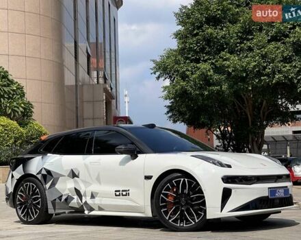 Белый Zeekr 001, объемом двигателя 0 л и пробегом 20 тыс. км за 44900 $, фото 1 на Automoto.ua