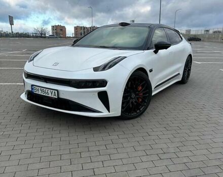 Белый Zeekr 001, объемом двигателя 0 л и пробегом 6 тыс. км за 46800 $, фото 1 на Automoto.ua