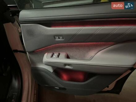 Білий Zeekr 001, об'ємом двигуна 0 л та пробігом 11 тис. км за 37800 $, фото 1 на Automoto.ua