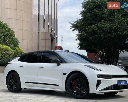 Білий Zeekr 001, об'ємом двигуна 0 л та пробігом 9 тис. км за 39900 $, фото 1 на Automoto.ua