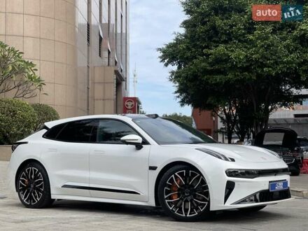 Белый Zeekr 001, объемом двигателя 0 л и пробегом 2 тыс. км за 46900 $, фото 1 на Automoto.ua