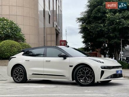 Zeekr 001 2025 в Одессе на Automoto.ua Белый Zeekr 001, объемом двигателя 0 л и пробегом 7 тыс. км за 39500 $, фото 1 на Automoto.ua