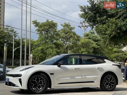 Белый Zeekr 001, объемом двигателя 0 л и пробегом 3 тыс. км за 41900 $, фото 1 на Automoto.ua