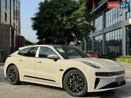 Zeekr 001 2025 в Киеве на Automoto.ua Белый Zeekr 001, объемом двигателя 0 л и пробегом 1 тыс. км за 41999 $, фото 1 на Automoto.ua