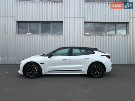 Zeekr 001 2025 у Дніпро (Дніпропетровську) на Automoto.ua Білий Zeekr 001, об'ємом двигуна 0 л та пробігом 11 тис. км за 40900 $, фото 1 на Automoto.ua