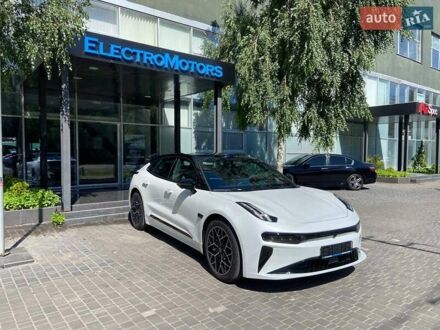 Zeekr 001 2025 в Одессе на Automoto.ua Белый Zeekr 001, объемом двигателя 0 л и пробегом 1 тыс. км за 36499 $, фото 1 на Automoto.ua