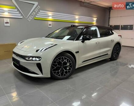 Бежевый Zeekr 001, объемом двигателя 0 л и пробегом 1 тыс. км за 42399 $, фото 1 на Automoto.ua