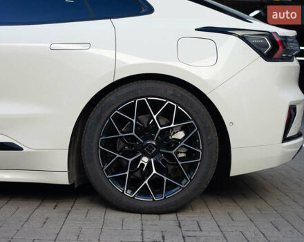 Бежевый Zeekr 001, объемом двигателя 0 л и пробегом 8 тыс. км за 42900 $, фото 11 на Automoto.ua