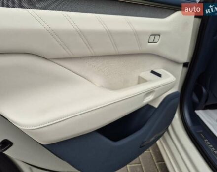 Бежевый Zeekr 001, объемом двигателя 0 л и пробегом 8 тыс. км за 44900 $, фото 18 на Automoto.ua