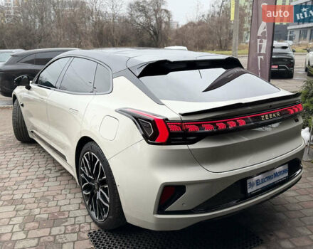 Бежевый Zeekr 001, объемом двигателя 0 л и пробегом 16 тыс. км за 42999 $, фото 7 на Automoto.ua