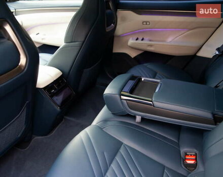 Бежевий Zeekr 001, об'ємом двигуна 0 л та пробігом 15 тис. км за 45900 $, фото 21 на Automoto.ua