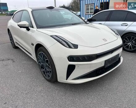 Бежевий Zeekr 001, об'ємом двигуна 0 л та пробігом 14 тис. км за 47000 $, фото 1 на Automoto.ua